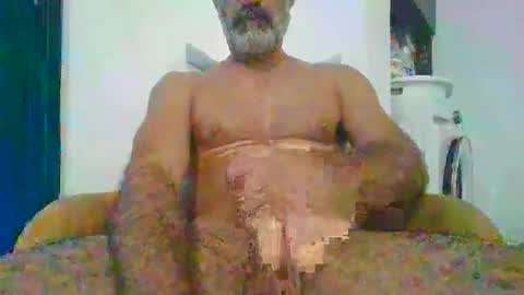 amram1985 online show from November 8, 2:28 pm