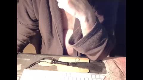 Snapshot of amslave4f chatting on January 2, 10:55 pm amslave4f online show from January 2, 10:55 pm