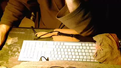 Snapshot of amslave4f chatting on January 26, 10:13 pm amslave4f online show from January 26, 10:13 pm