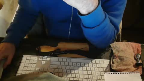 Snapshot of amslave4f chatting on February 3, 12:25 pm amslave4f online show from February 3, 12:25 pm