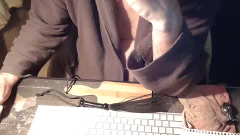 Snapshot of amslave4f chatting on February 4, 7:07 am amslave4f online show from February 4, 7:07 am