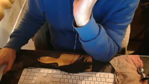 Snapshot of amslave4f chatting on February 5, 11:34 am amslave4f online show from February 5, 11:34 am