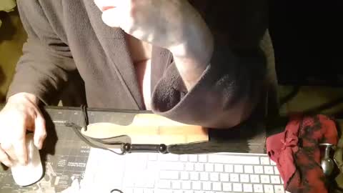 Snapshot of amslave4f chatting on February 13, 8:59 am amslave4f online show from February 13, 8:59 am