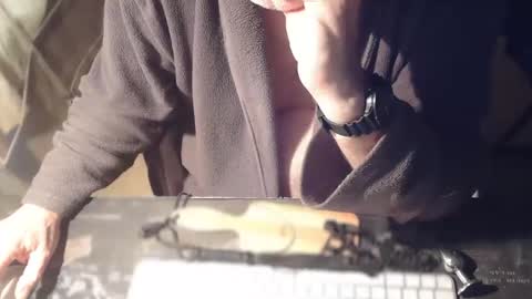 Snapshot of amslave4f chatting on September 28, 7:47 am amslave4f online show from September 28, 7:47 am