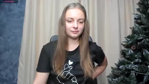 Snapshot of amy___reid chatting on December 2, 4:31 am Amy Reid online show from December 2, 4:31 am