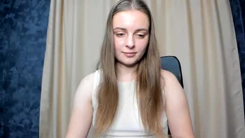 Snapshot of amy___reid chatting on January 18, 2:02 pm Amy Reid online show from January 18, 2:02 pm