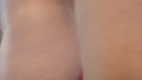 Snapshot of amy__wats0n chatting on March 6, 7:10 pm amy__wats0n online show from March 6, 7:10 pm