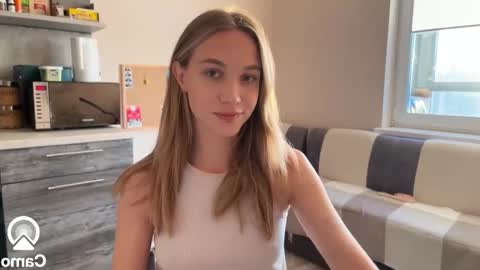 Snapshot of amy_chill chatting on December 18, 11:34 am Amy Chill online show from December 18, 11:34 am