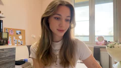 Snapshot of amy_chill chatting on December 2, 11:15 am Amy Chill online show from December 2, 11:15 am