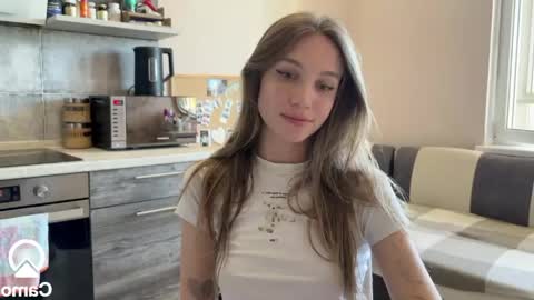 Amy Chill online show from June 7, 1:37 pm