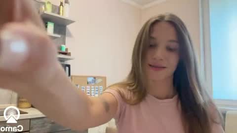 Snapshot of amy_chill chatting on June 22, 6:16 pm Amy Chill online show from June 22, 6:16 pm