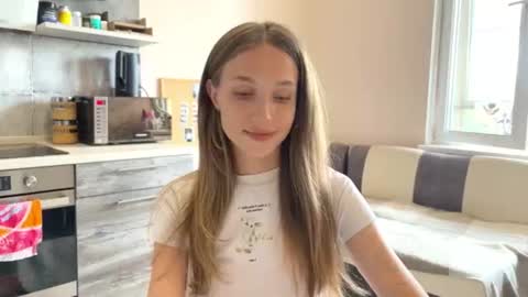 Snapshot of amy_chill chatting on July 28, 12:48 pm Amy Chill online show from July 28, 12:48 pm