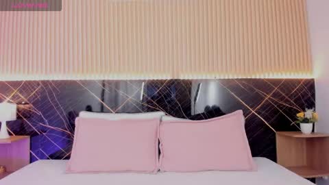 amy_leah_ online show from January 14, 3:12 am