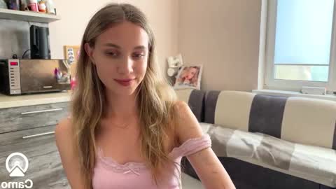 Snapshot of amy_meoww chatting on September 26, 1:15 pm amy_meoww online show from September 26, 1:15 pm