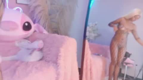 Amy online show from June 17, 8:10 pm