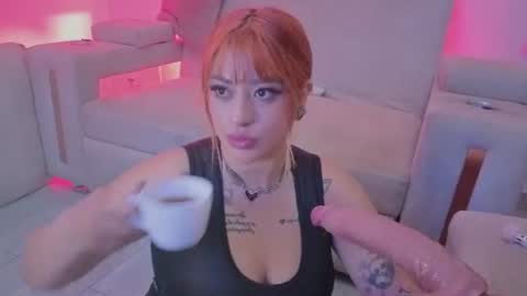 Little Slut Nicolee online show from June 21, 2:36 am