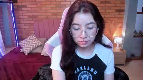 Amy sophia 3 online show from June 13, 11:41 am