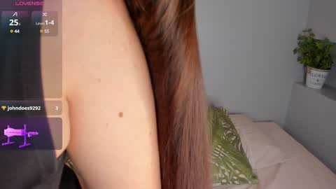 Snapshot of amy_vans_ chatting on January 27, 10:16 pm Amy nickname Kirby online show from January 27, 10:16 pm