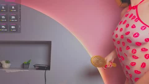 Snapshot of amy_vans_ chatting on October 21, 11:16 pm Amy nickname Kirby online show from October 21, 11:16 pm