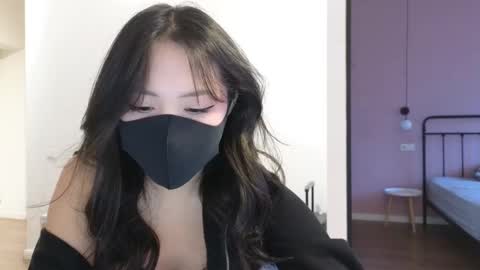 Snapshot of amyalwayshere chatting on February 10, 4:30 am girl next door named Amy online show from February 10, 4:30 am