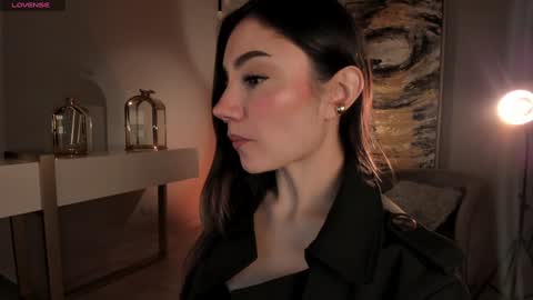 Snapshot of amyarmstrong chatting on January 20, 12:25 am Amy Armstrong online show from January 20, 12:25 am