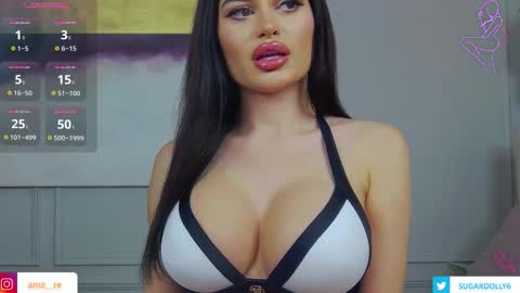 Amy online show from December 19, 9:11 pm