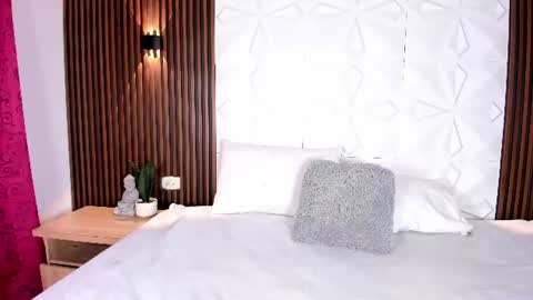 Snapshot of amycolman_ chatting on June 26, 12:09 pm amy online show from June 26, 12:09 pm