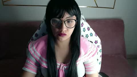 Snapshot of amycosplay99 chatting on November 25, 6:46 am amycosplay99 online show from November 25, 6:46 am
