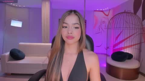 Snapshot of amydavis_ chatting on February 27, 6:40 am Amy online show from February 27, 6:40 am