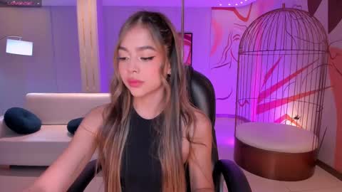 Snapshot of amydavis_ chatting on February 28, 3:04 am Amy online show from February 28, 3:04 am