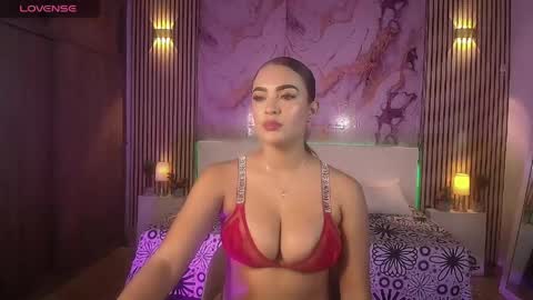 amyjohnsonn online show from April 30, 4:08 am