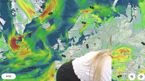 Snapshot of amylanee chatting on October 23, 8:24 am amylanee online show from October 23, 8:24 am