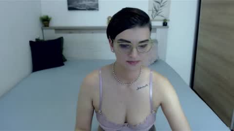 Snapshot of amylexy chatting on July 19, 5:38 pm Hi there guys My pleasure in your hands pvt is open online show from July 19, 5:38 pm