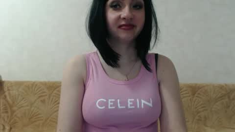 amylove35 online show from April 29, 10:05 pm
