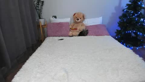 Snapshot of amymilson chatting on January 23, 6:03 pm amymilson online show from January 23, 6:03 pm