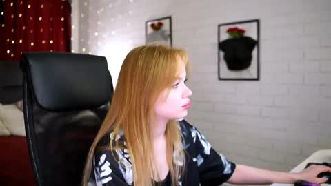 Amy online show from June 9, 4:57 am