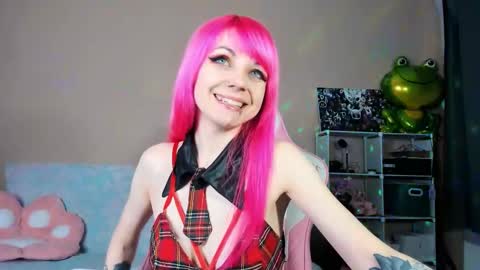 Snapshot of amyrose69 chatting on September 19, 7:36 pm Amy Rose online show from September 19, 7:36 pm