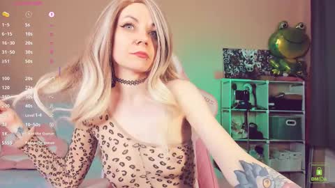 Snapshot of amyrose69 chatting on November 26, 6:20 pm Amy Rose online show from November 26, 6:20 pm