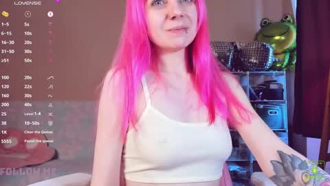 Amy Rose online show from May 3, 9:04 am