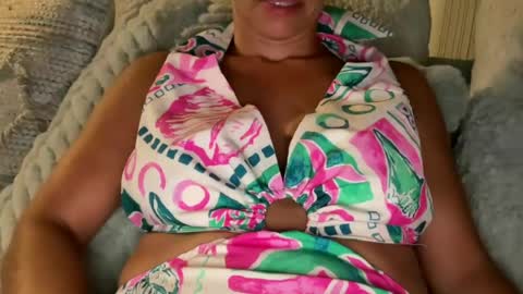 Amy Smilez online show from June 17, 12:57 am