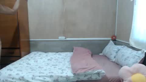 amysweetbabe online show from June 7, 9:51 pm