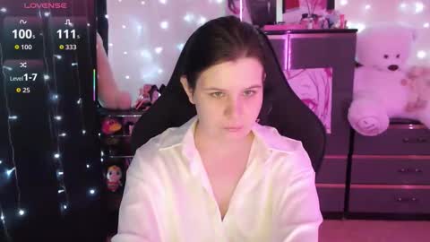 amyvibes online show from September 9, 8:08 pm