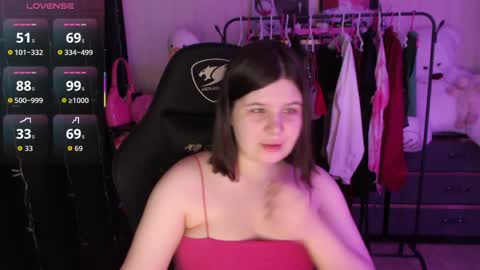 amyvibes online show from May 1, 6:12 pm