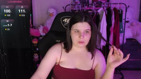 amyvibes online show from June 9, 6:30 pm