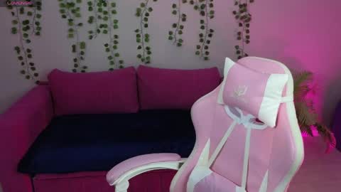 Amy online show from March 12, 2:07 am