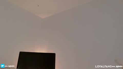 Snapshot of an_expose chatting on February 13, 9:38 pm an expos online show from February 13, 9:38 pm