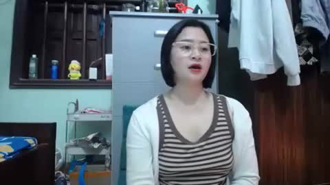 an_naughty online show from January 7, 7:44 am