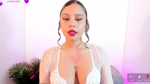 Ana online show from May 24, 8:14 pm