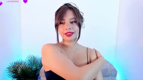 Ana online show from June 14, 9:17 pm