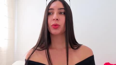 Snapshot of ana_castilo chatting on November 19, 1:55 pm Ana IG an castillo 1 online show from November 19, 1:55 pm